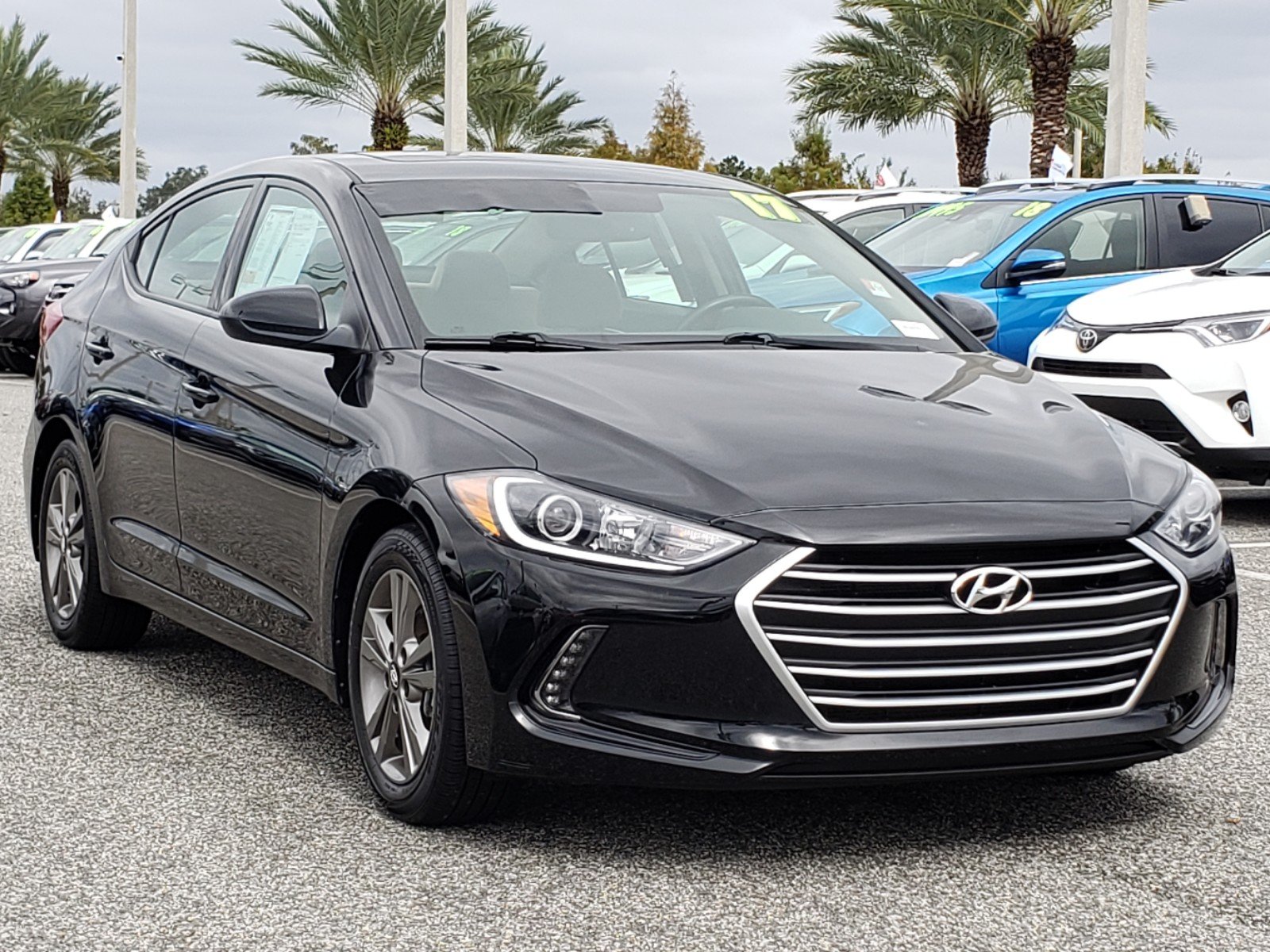 Pre Owned 2017 Hyundai Elantra Value Edition Fwd 4dr Car