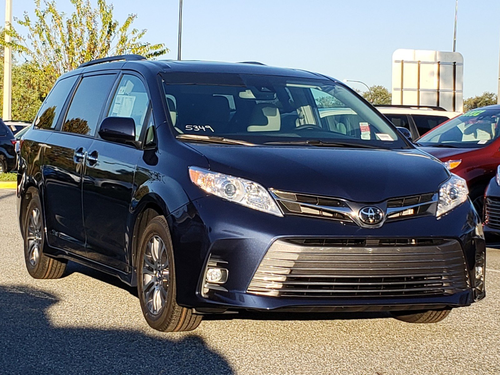 Toyota Van Sienna 2020